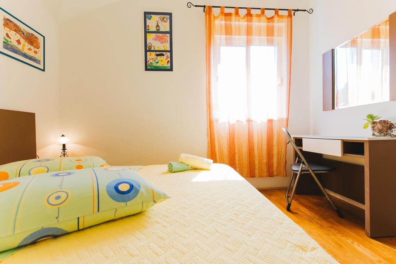 Apartmani Villa Marija Omis Luaran gambar